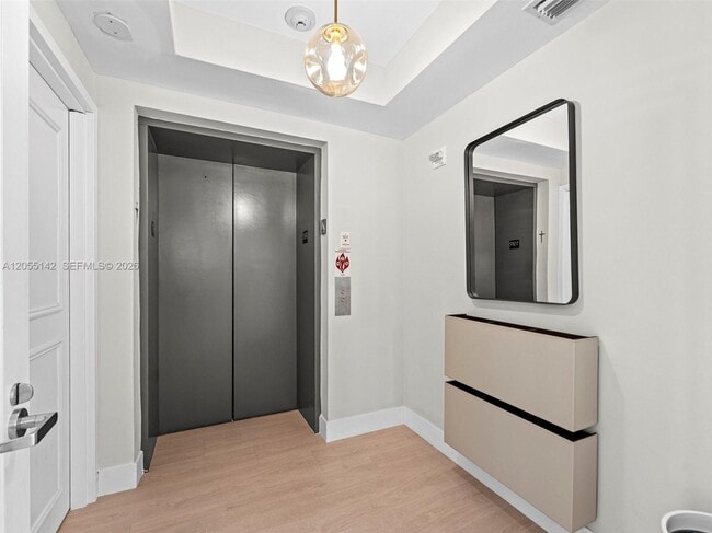 Photo - 19400 Turnberry Way Unit 1911