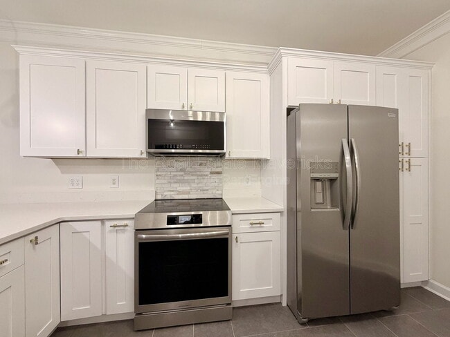 Photo - 3190 Waterfront Dr