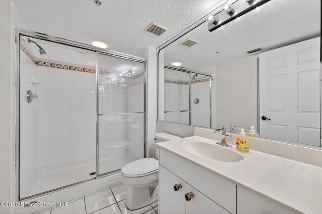 Photo - 102 Riverside Dr