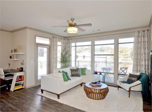 Photo - 641 North Avenue NE Unit 4107