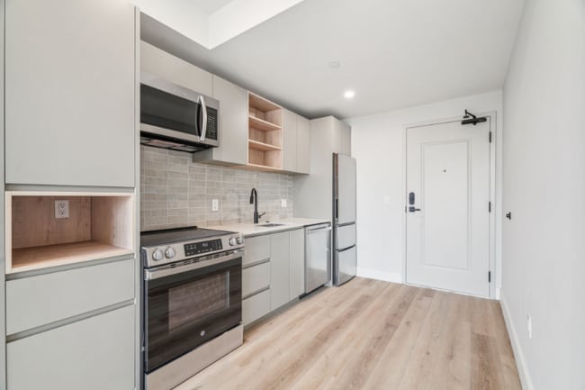 Photo - 3748 Lancaster Ave Unit 208