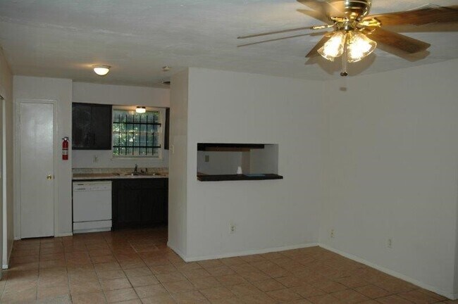 Photo - 3619 Kilkenny Dr