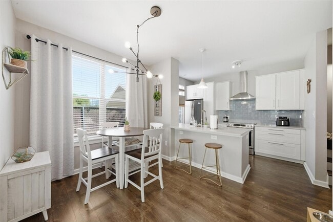 Photo - 1201 Grove Blvd Unit 1304