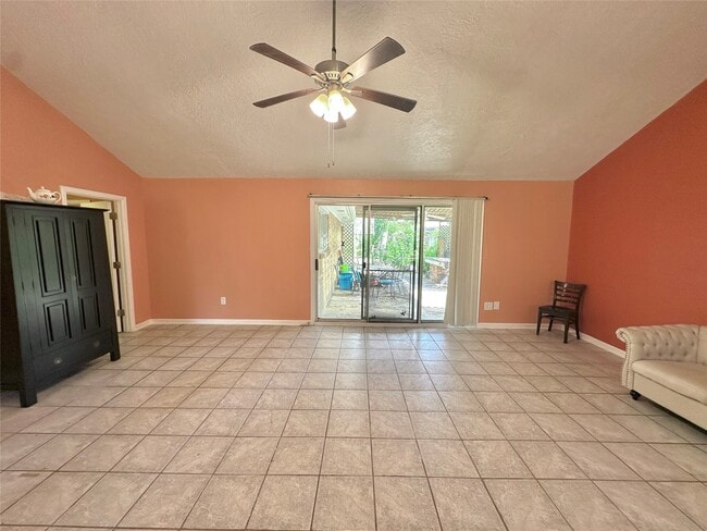 Photo - 1765 Hialeah Dr