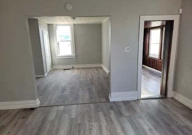Photo - 1709-1711 Edison Ave Unit 1709 Ave