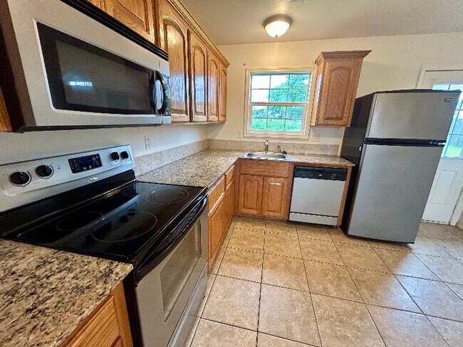 Photo - 63020 E 285 Ct Unidad B