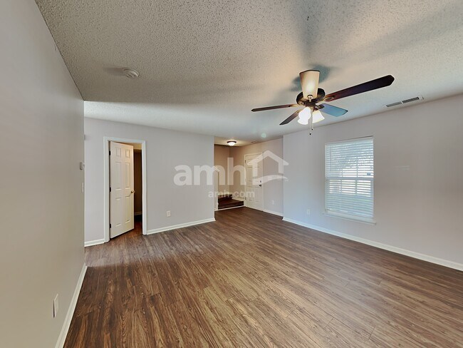 Photo - 1333 Harland St