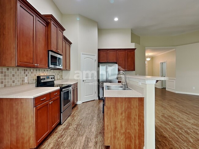 Photo - 172 Lake Pointe Dr