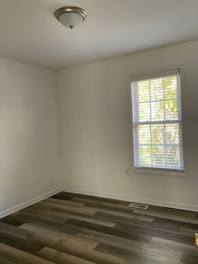 Photo - 1020ROS Unidad 1020-BROS