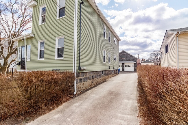 Photo - 67 Avon Ave Unit 2