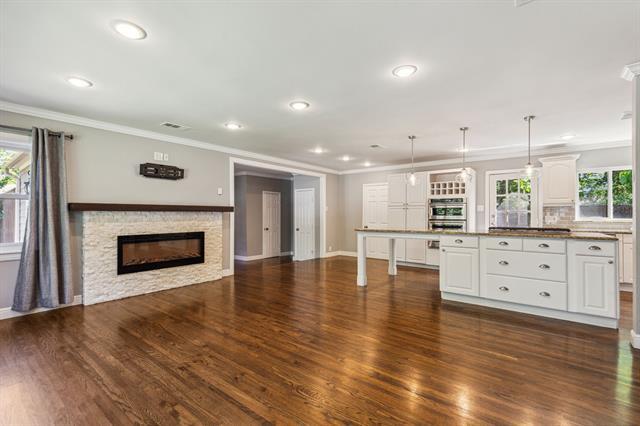 Photo - 1114 Wicklow Dr