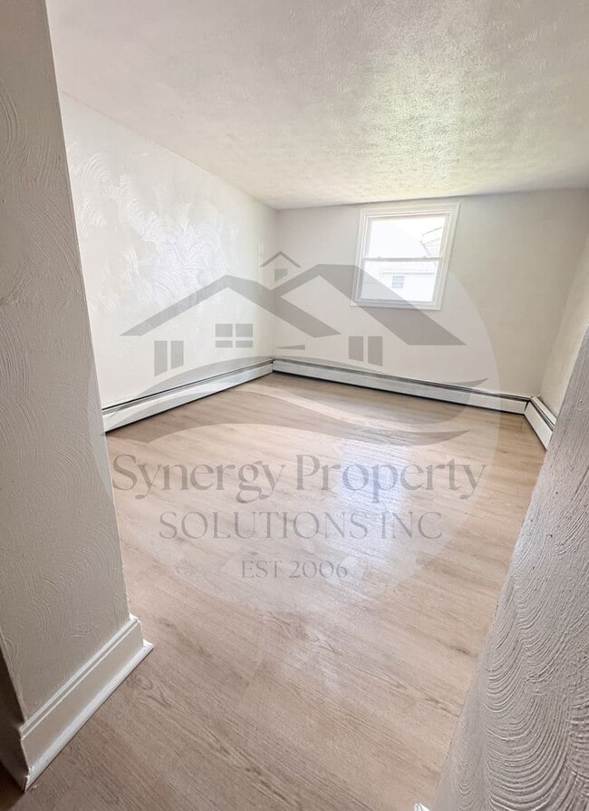 Photo - Unity Dr 810-812 Unit 810