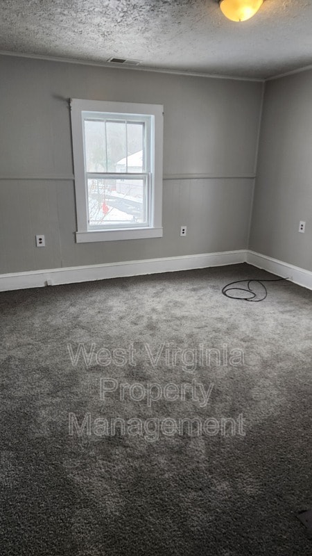 Photo - 200 Loflin St