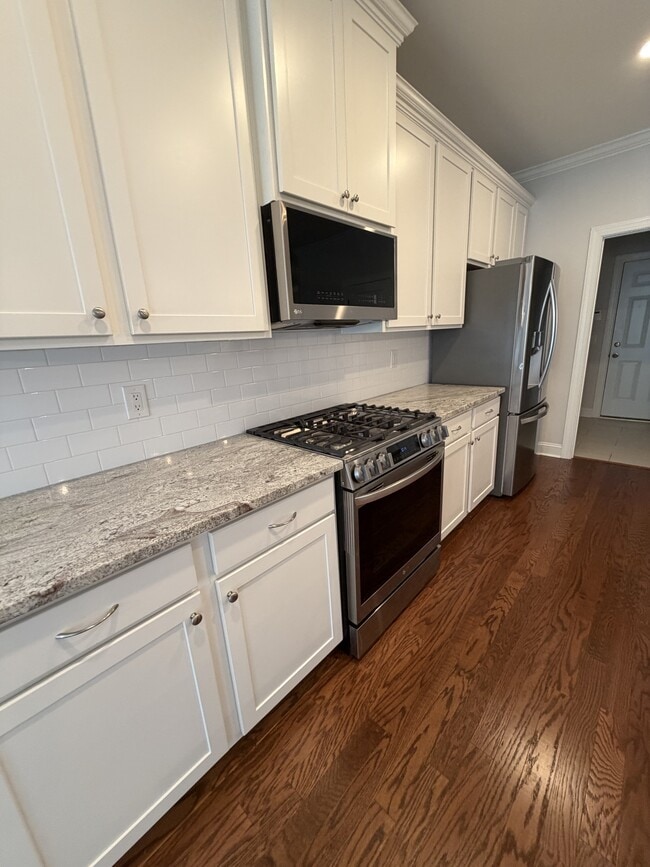 Photo - 168 Martello Rd