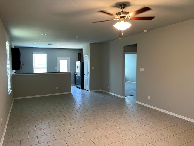 Photo - 25530 Valverdant Ct