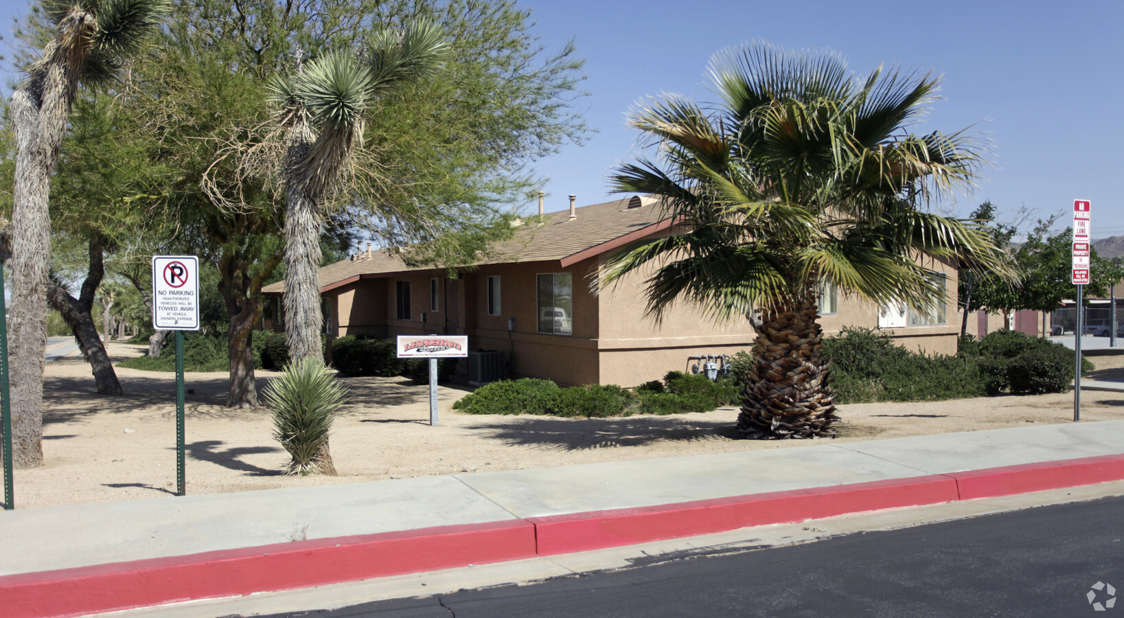Photo - Yucca Trails Apartments