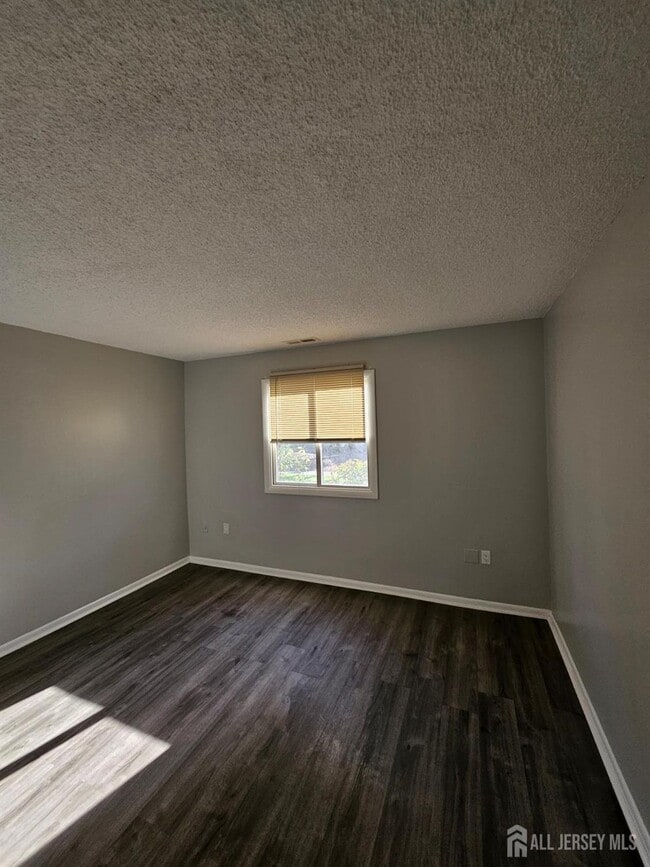 Photo - 1503 Raspberry Ct