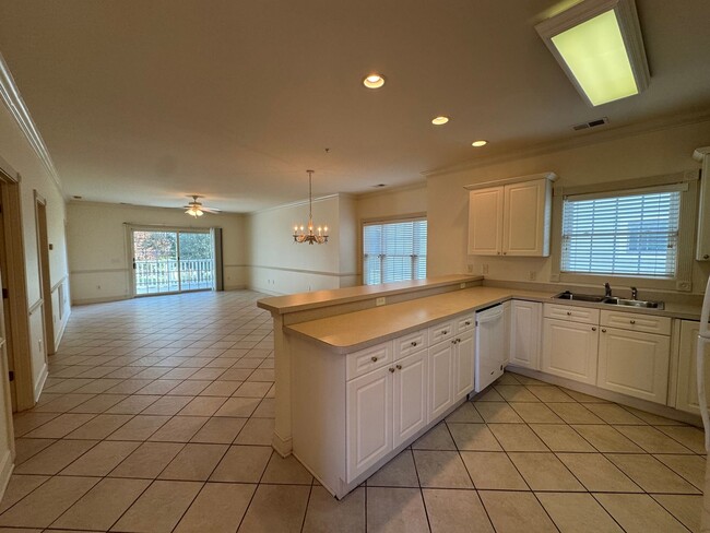 Photo - Myrtle Beach - 3 bedroom / 2 Bathroom Condo