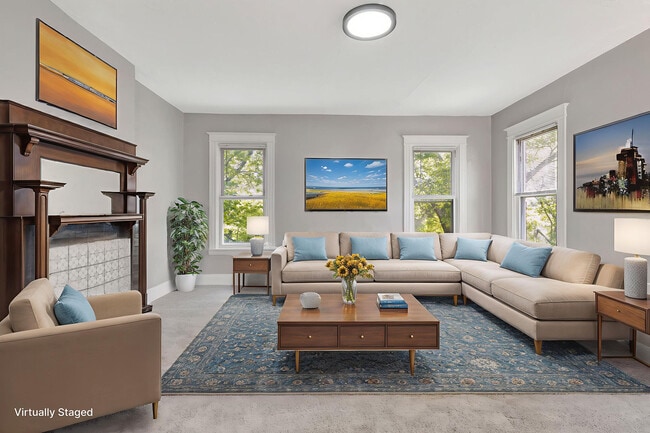 Building Photo - 2018 Burnet Ave Unit 2