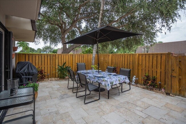 Photo - 1203 12th Ct Townhome