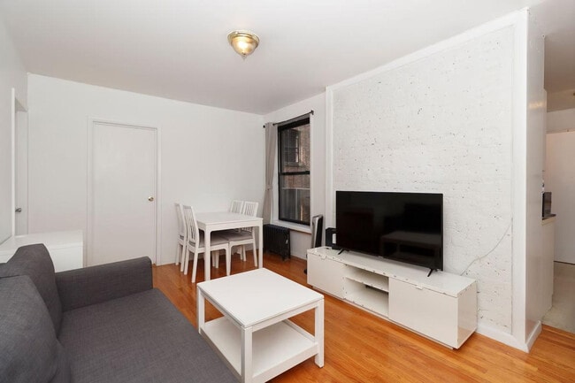 Photo - 315-317-317 E 95th St Unit ID1032046P