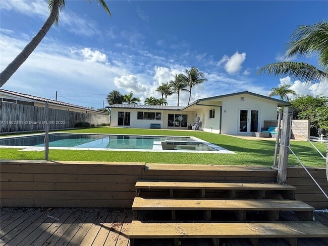Photo - 1709 SW 5th Pl