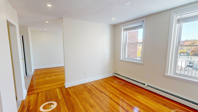 9/1 NO FEE - spacious Brookline/Wash Sq 2B... - 9/1 NO FEE - spacious Brookline/Wash Sq 2B... Rental