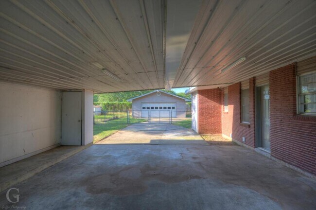 Photo - 3310 Reily Ln