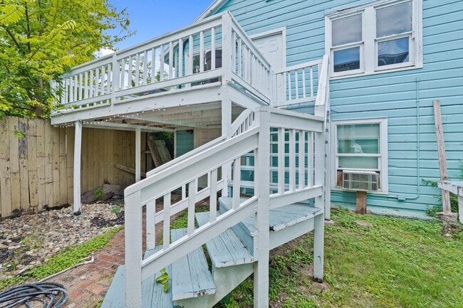 Photo - 1415 Church St