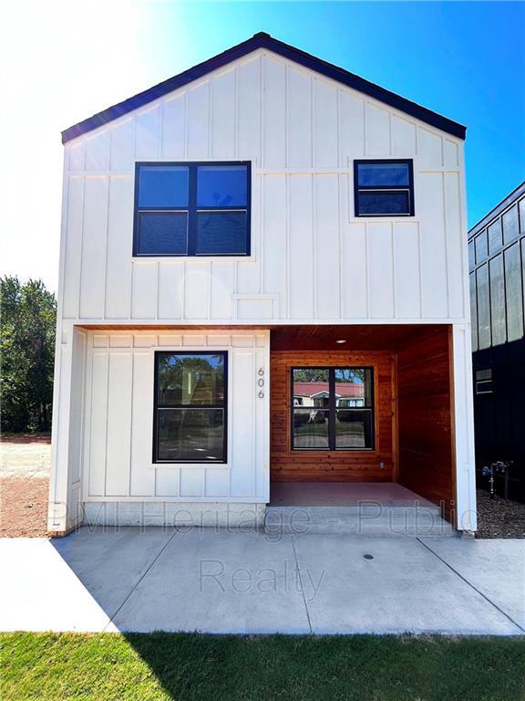 606 N 6th St Townhome Townhome Rental in Rogers AR