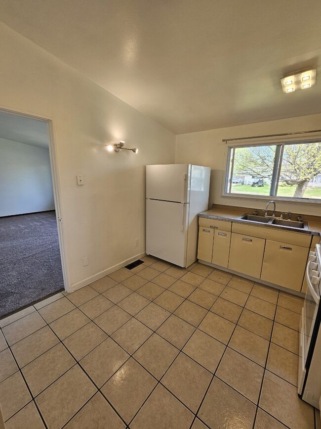 Photo - 7 Evergreen Dr