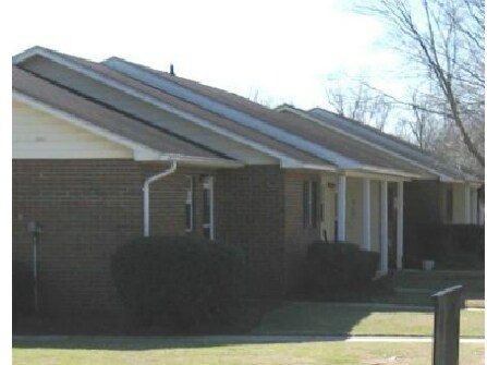 bBuilding Photo - Country Estates