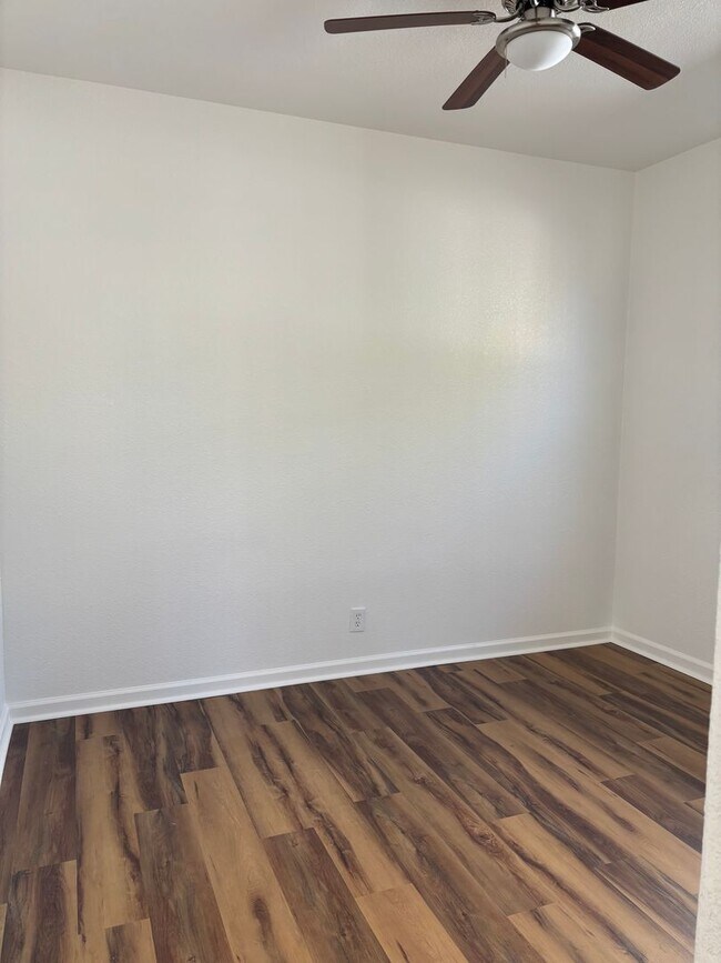 Photo - rh2643bussdr Unidad 2643