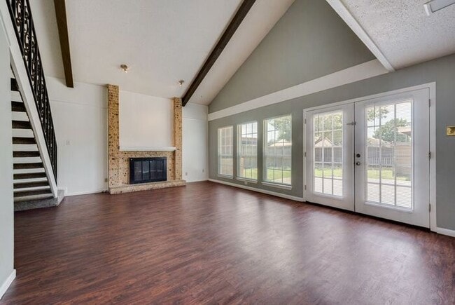 Photo - Duplex in Richardson ISD