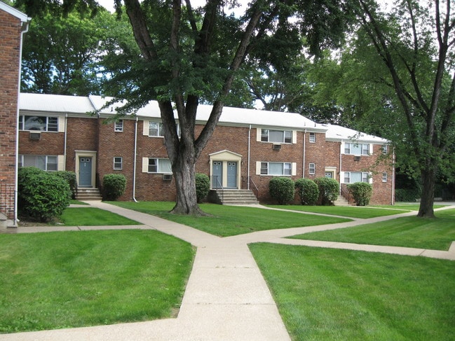 Colonial Heights