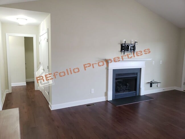 Photo - Amazing 3-Bedroom Ranch with a 2-Car Garag...