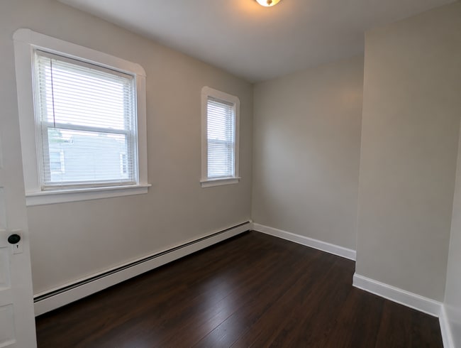 Photo - 662 State St Unit 1