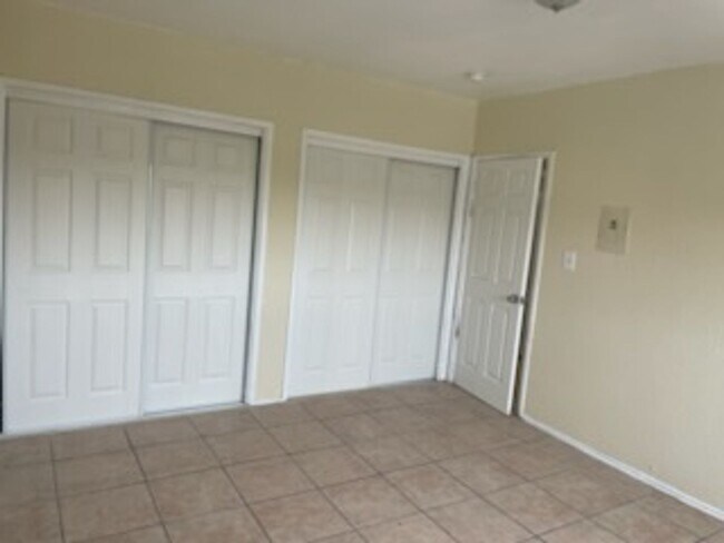 Photo - 75th Street, Los Angeles CA 90001 Apartment Unit 3