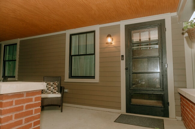 Photo - 608 N Emerson Ave