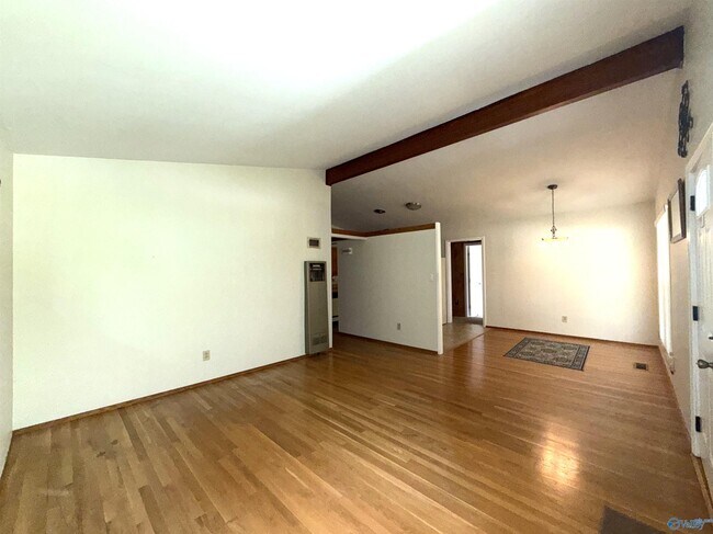 Photo - 743 W Arbor Dr NW
