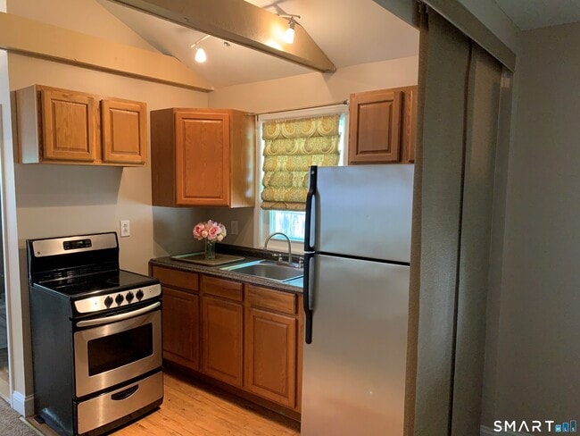 Photo - 190 Forest Rd