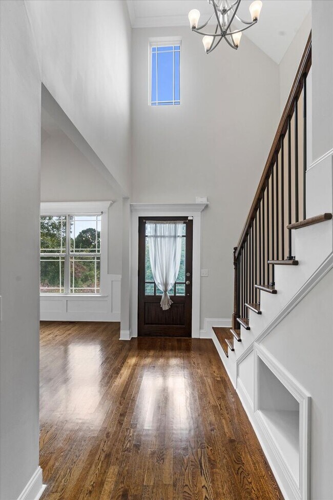 Photo - Move-In Ready Luxury in Island Point Estates