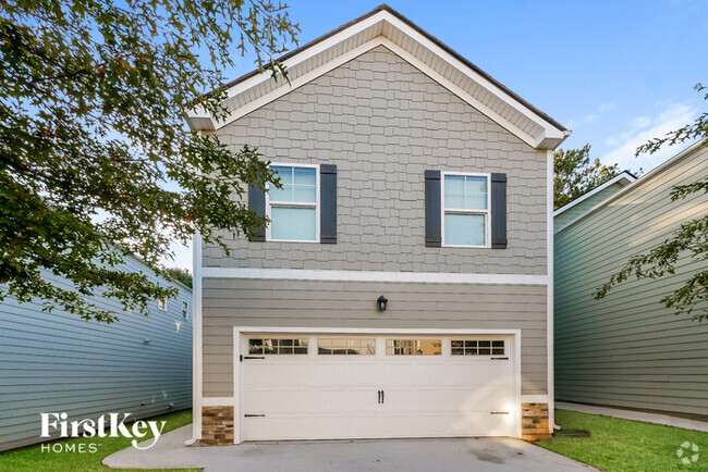 Building Photo - 28 E Newnan Rd Rental