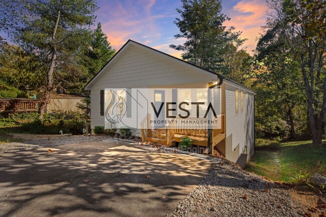 Building Photo - 192 Appalachian Way