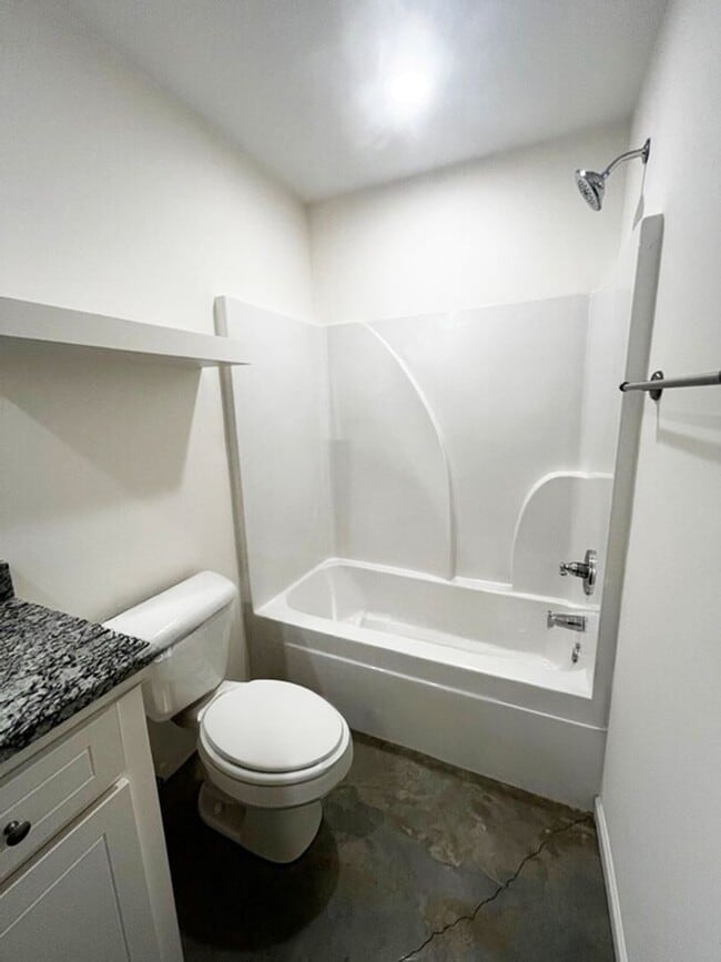 Charming 3-Bedroom Retreat in the Heart of... - Charming 3-Bedroom Retreat in the Heart of... House