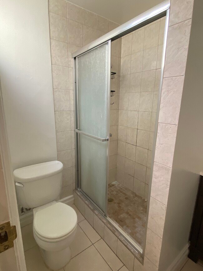 Photo - 4534 W 11th Pl Unidad 4534