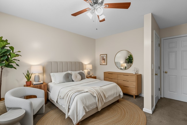 Photo - 6294 Hickory Ln Cir