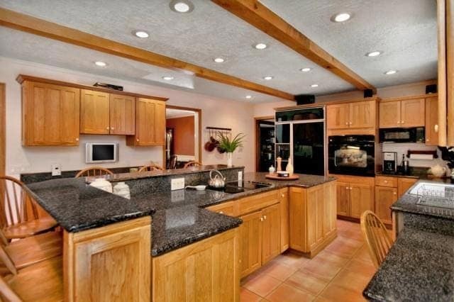 Photo - 38 Sturges Cmns