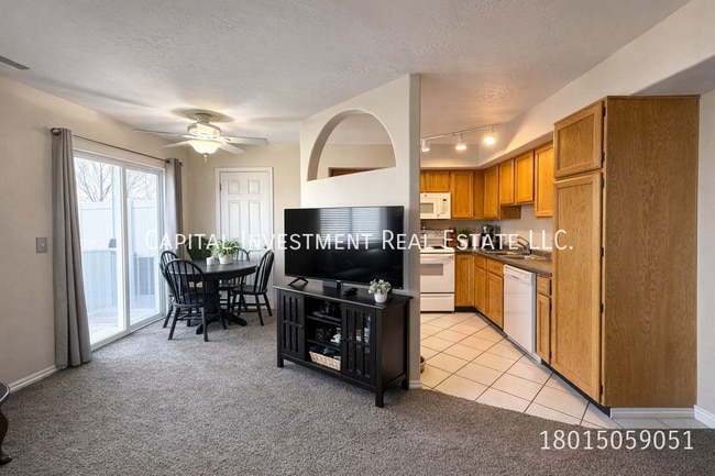 Photo - 6901 Florentine Way