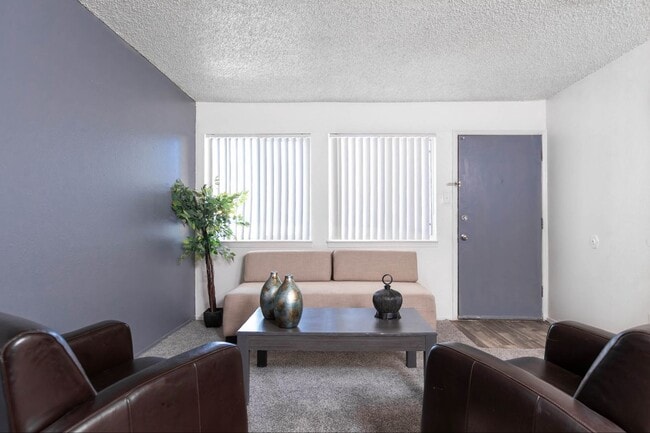 Sun Pointe Park Apartments